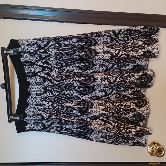 Cynthia Rowley Dresses & Skirts - Cynthia Rowley sweater skirt